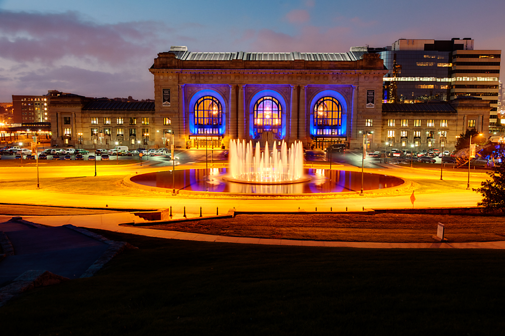 Union Station Lit In Royal Blue for World Series - Eric Bowers Photoblog