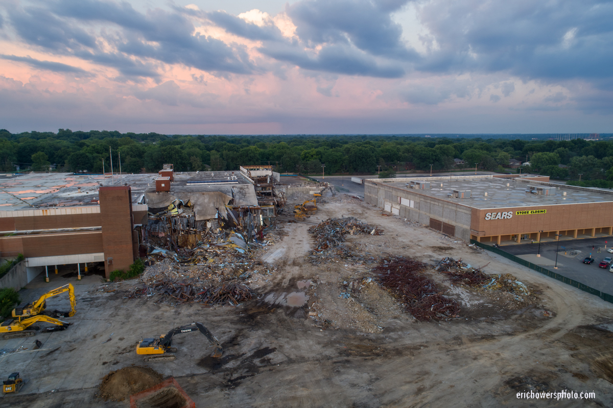 Metcalf South Mall Demolition Progress