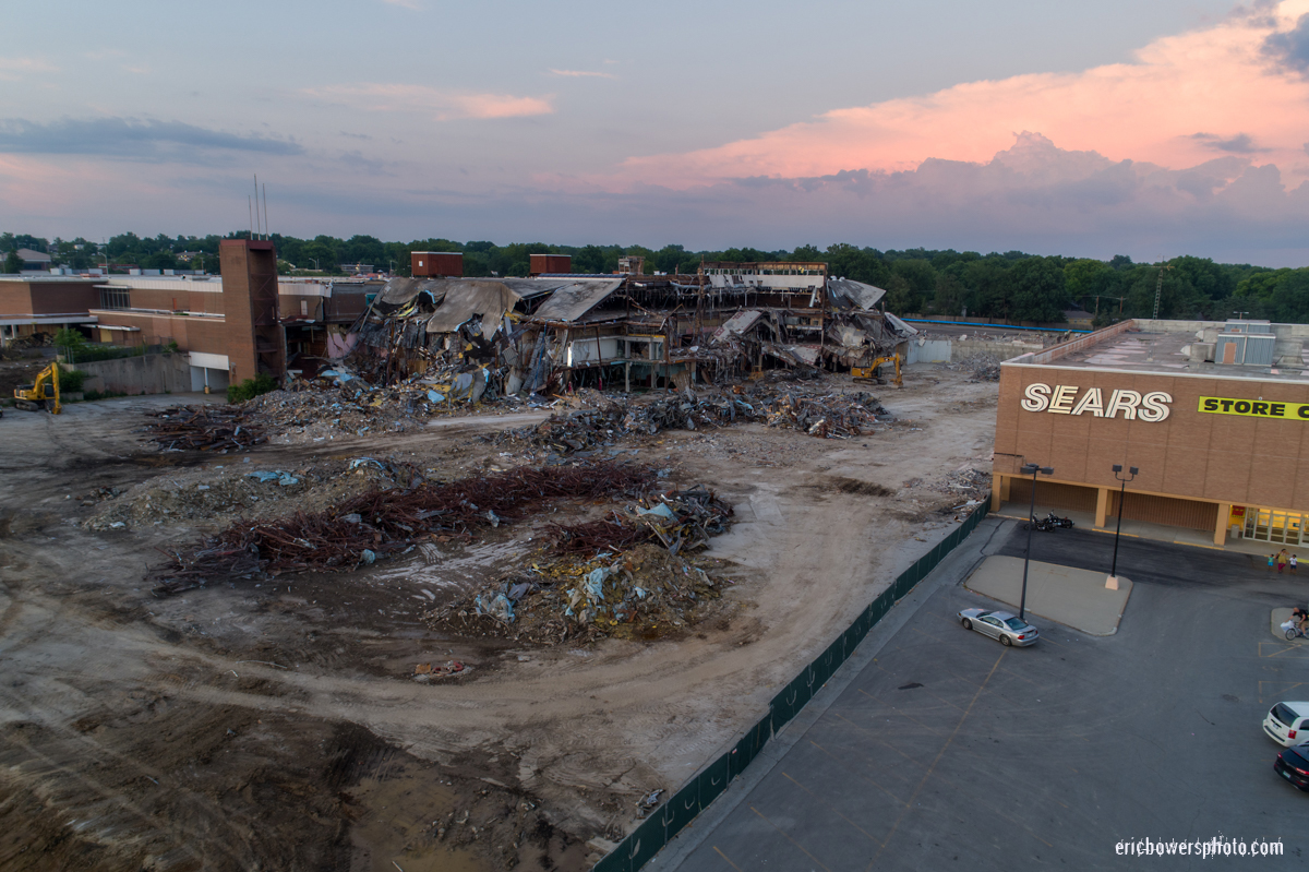 Metcalf South Mall Demolition Progress