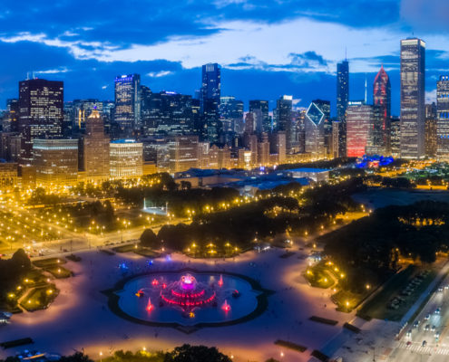 Chicago Loop Skyline - Grant Park & Buckingham Fountain