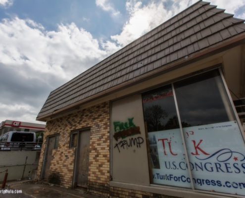 Trump-ism and Anti-Trumpism Wall Scrawl at Kansas City Westport Road