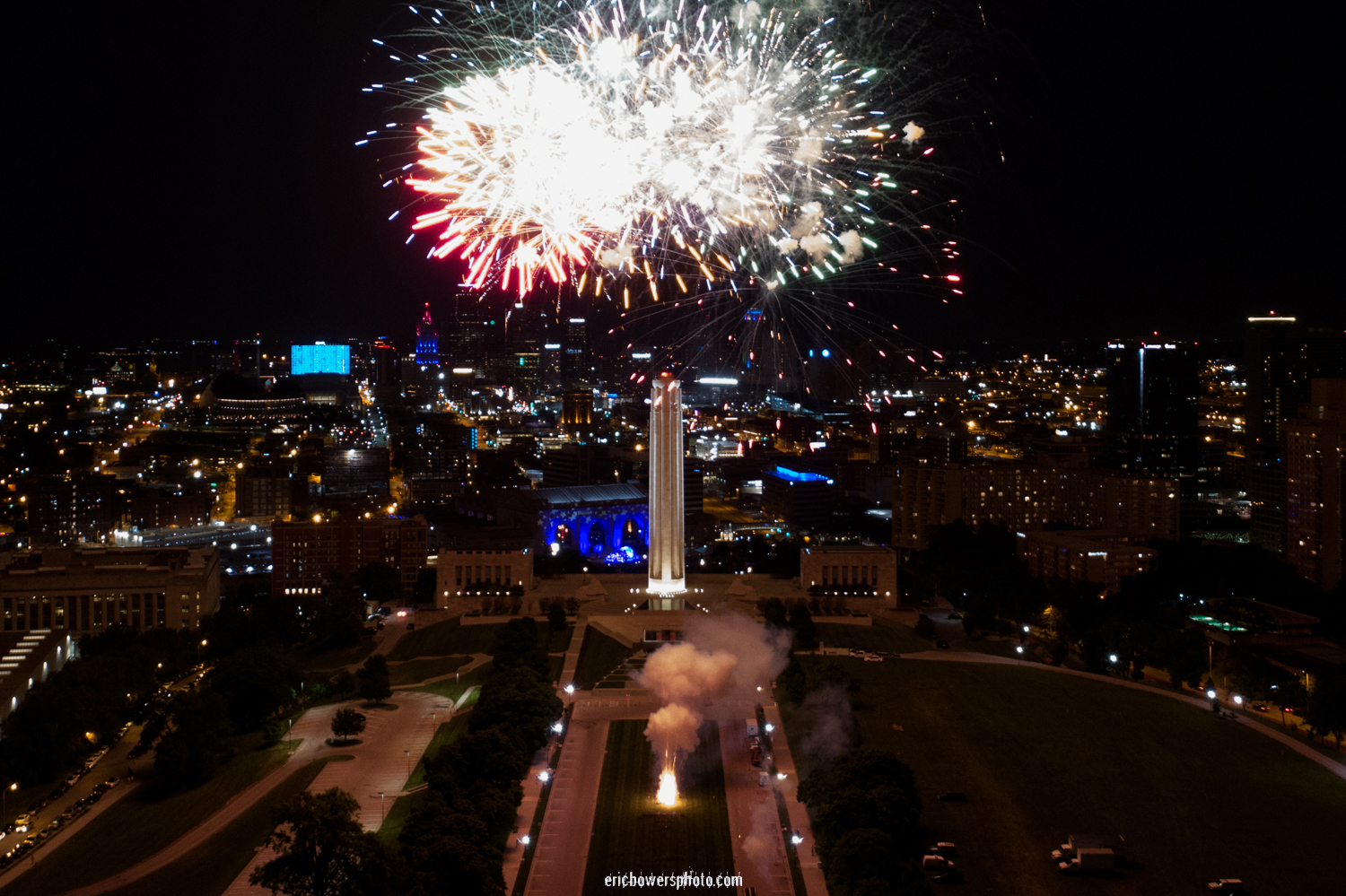 Memorial Day Fireworks at Liberty Memorial Kansas City PT 2