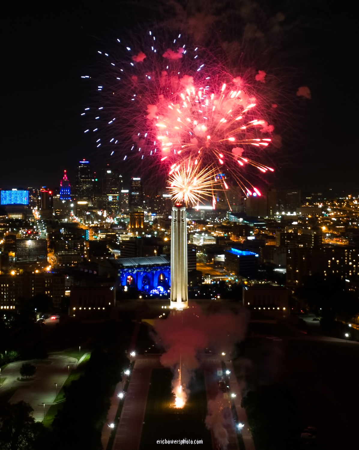 Memorial Day Fireworks at Liberty Memorial Kansas City PT 2